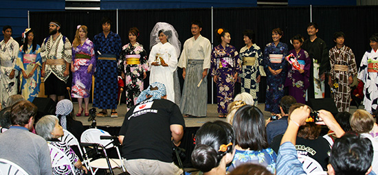 Yukata Show at 2011 Aki Matsuri